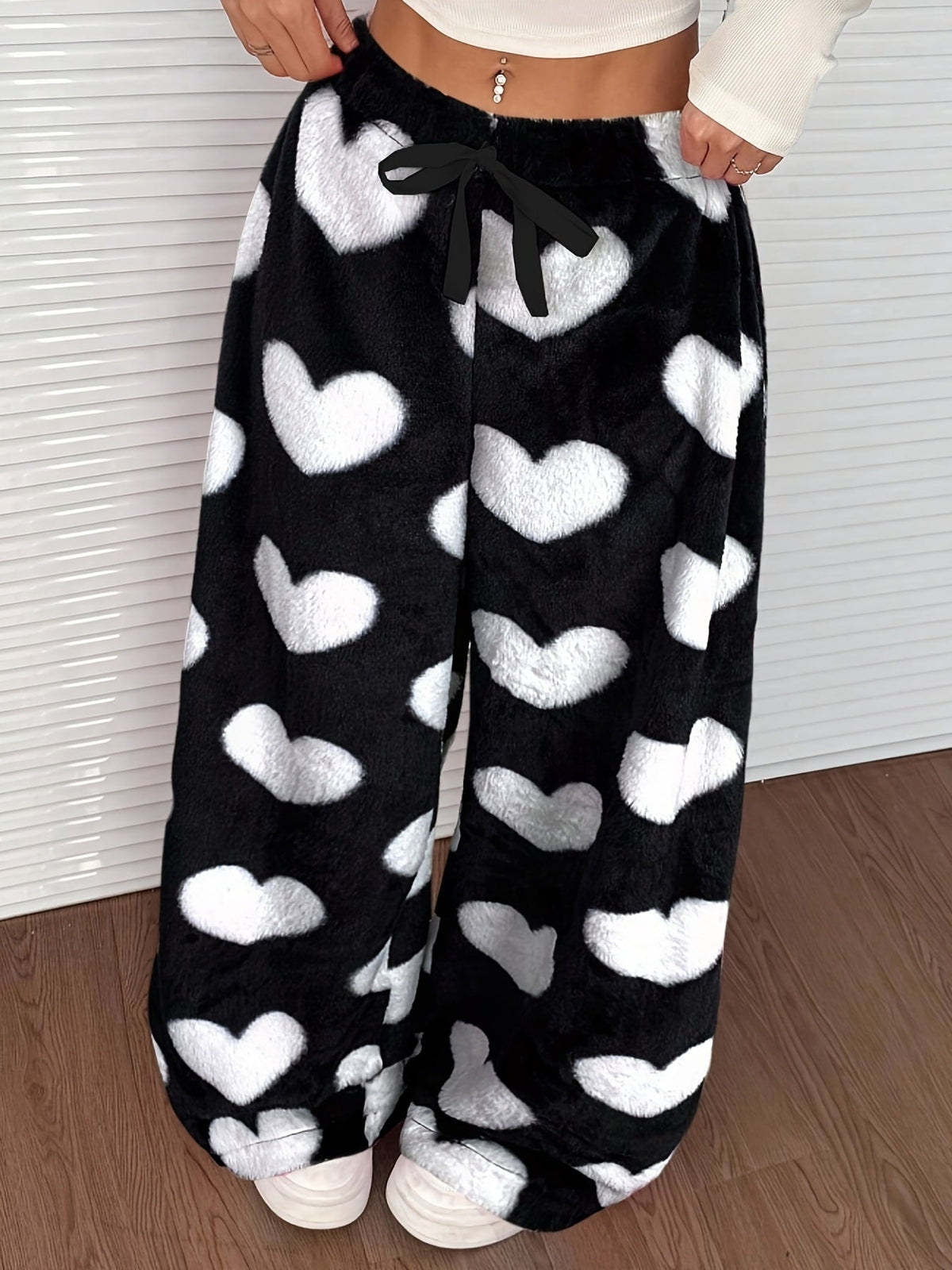 Warm Plaid Plush Sweatpants for Women with Elastic Drawstring Wide Leg Fleece Loungewear Style
