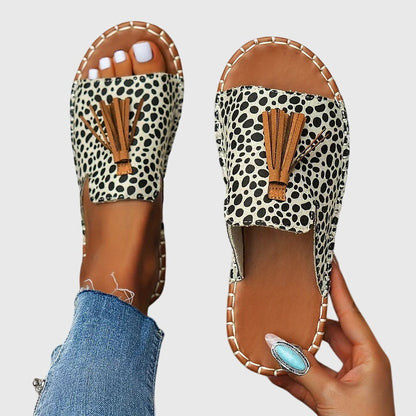 Effortless Tribal Print Toe Ring Sandal for Women with Tassel Flat Boho Style