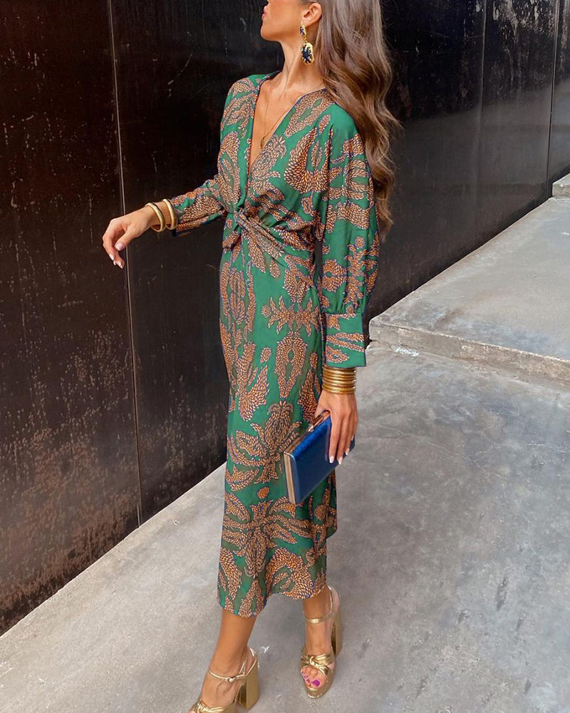 Effortless Paisley Print Midi Dress for Women with V Neck Long Sleeve Twist Front Bohemian Style
