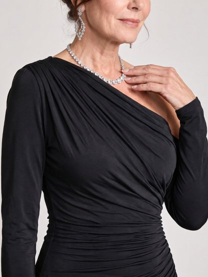 Elegant Black Maxi Dress for Women with One Shoulder Long Sleeve Ruched Mermaid Formal Style