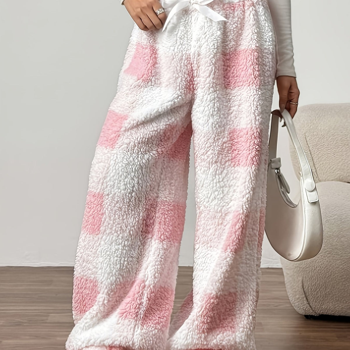 Warm Plaid Plush Sweatpants for Women with Elastic Drawstring Wide Leg Fleece Loungewear Style