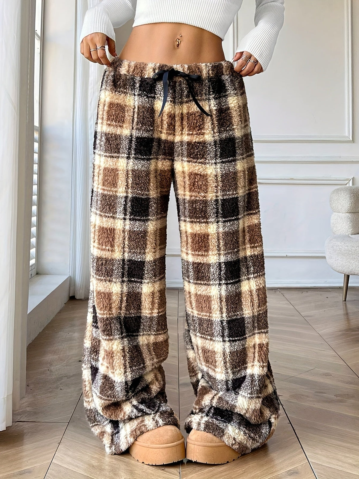 Cozy Plaid Fleece Sweatpants for Women with Elastic Drawstring Wide Leg Plush Loungewear Style