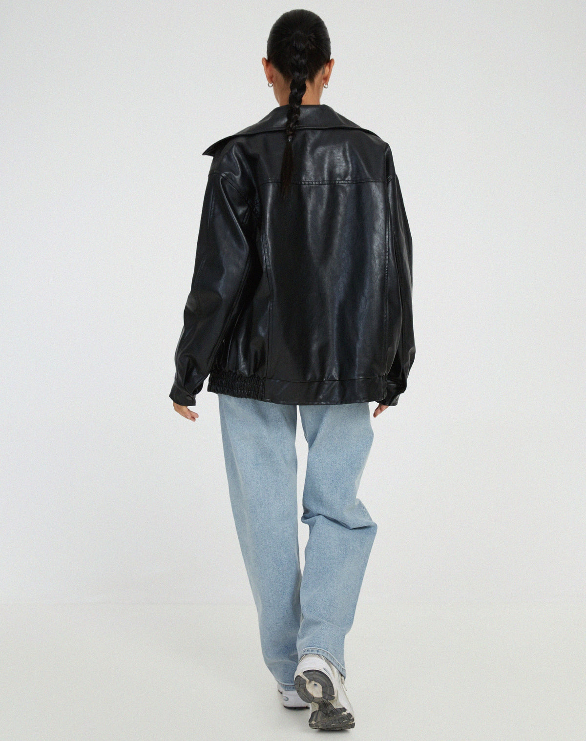 Elegant Brown Oversized Faux Leather Jacket for Women with Spread Collar Zip Front Relaxed Daily Style