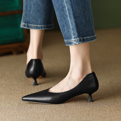 Elegant Leather Pointed Toe Kitten Heel Pump for Women with V Cut Vamp Slip On Spool Heel Style