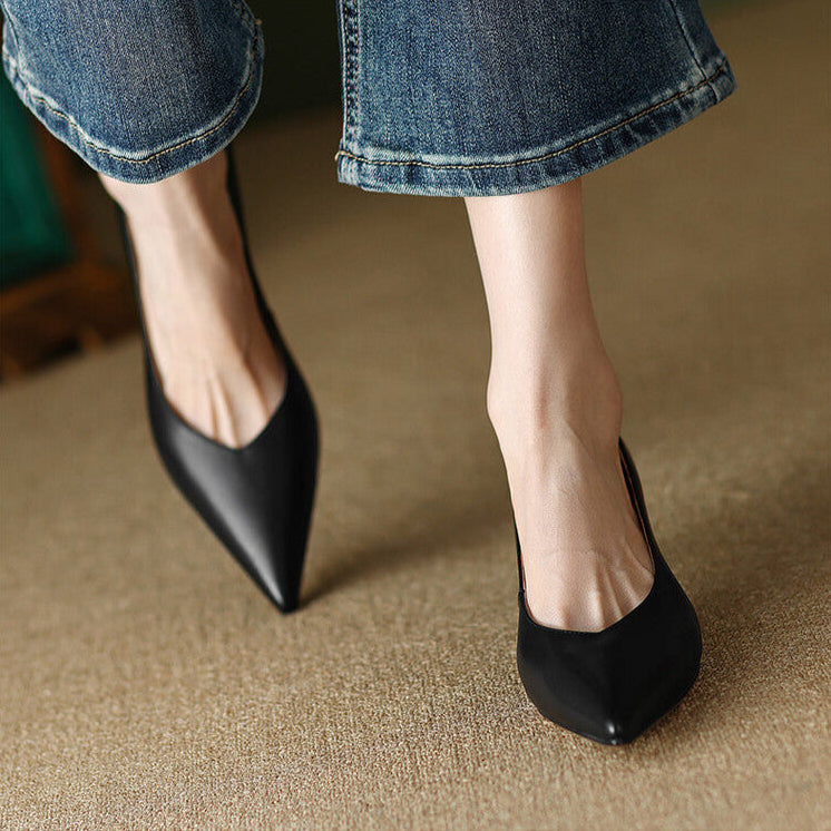Elegant Leather Pointed Toe Kitten Heel Pump for Women with V Cut Vamp Slip On Spool Heel Style