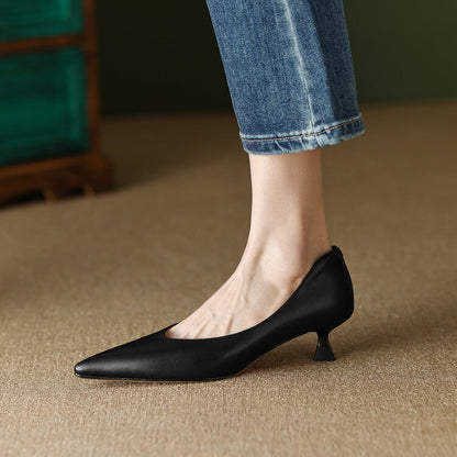Elegant Leather Pointed Toe Kitten Heel Pump for Women with V Cut Vamp Slip On Spool Heel Style