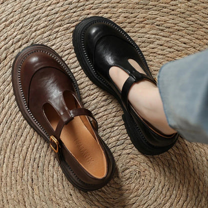 Elegant Leather Mary Jane Platform Shoe for Women with T Strap Buckle Chunky Sole Vintage Style