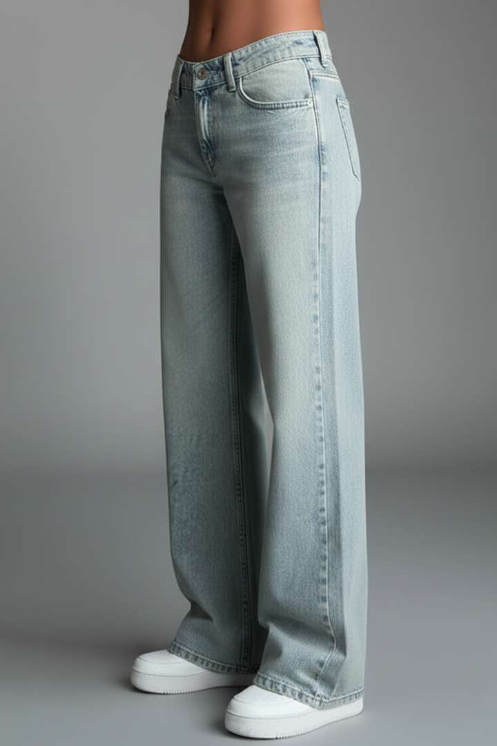 Effortless Light Blue Wide Leg Jeans for Women with High Waist Relaxed Straight Leg Casual Style
