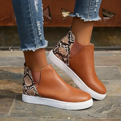 Modern Brown Chelsea Ankle Boots for Women with Snakeskin Print Platform Sole Almond Toe Style