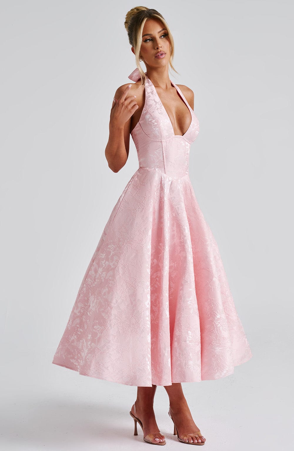 Elegant Pink Jacquard Autumn Wedding Guest Dress for Women with Halter Sweetheart Neckline Lace Up Back Fit Flare Style