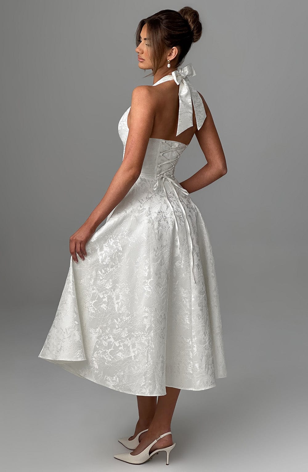 Elegant Pink Jacquard Autumn Wedding Guest Dress for Women with Halter Sweetheart Neckline Lace Up Back Fit Flare Style