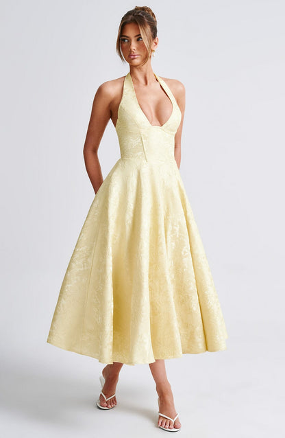 Elegant Pink Jacquard Autumn Wedding Guest Dress for Women with Halter Sweetheart Neckline Lace Up Back Fit Flare Style