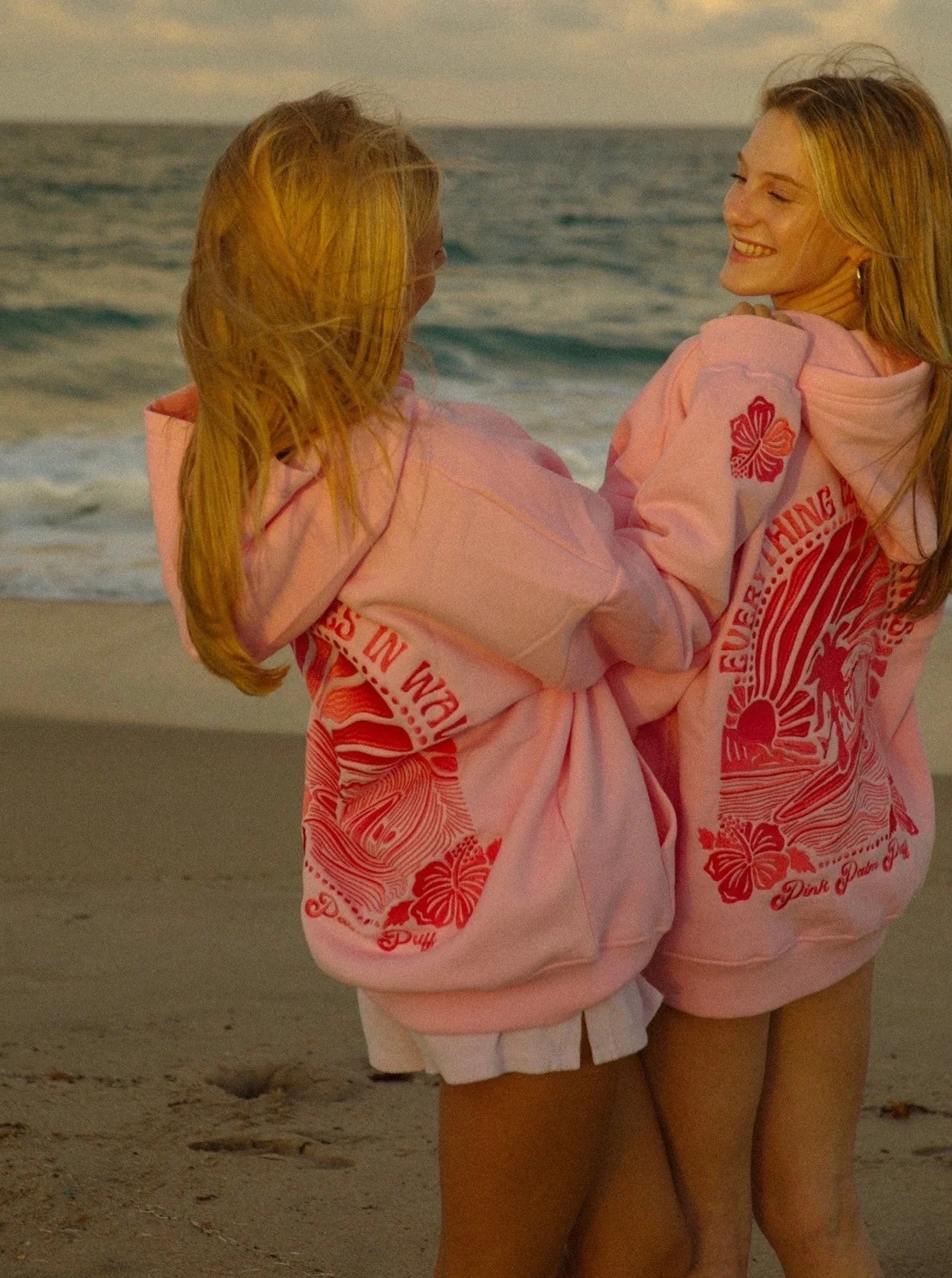 Effortless Graphic Print Hoodie for Women with Drawstring Hood Long Sleeve Oversized Relaxed Style
