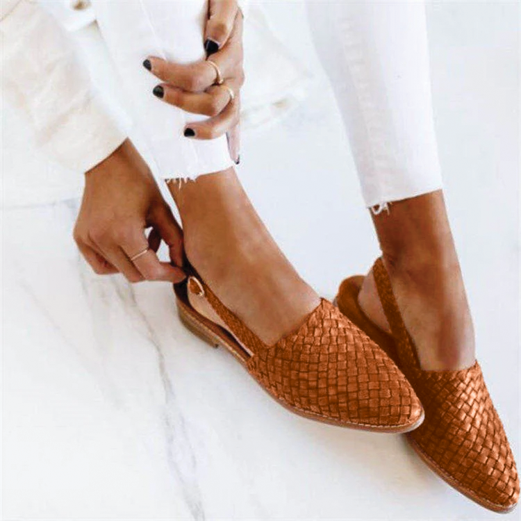 Effortless Woven Leather Flat for Women with Pointed Toe Slingback Casual Style