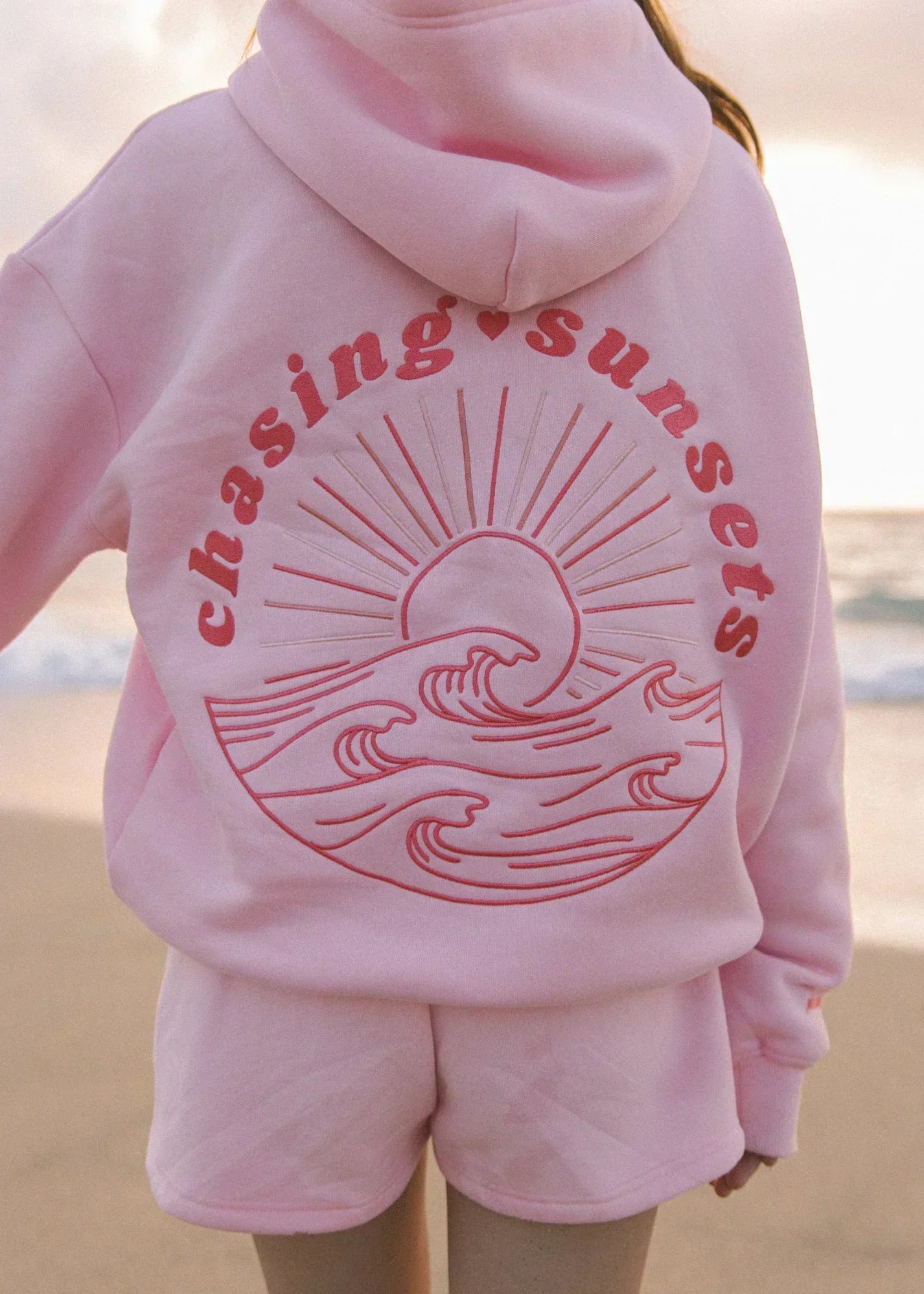 Effortless Graphic Print Hoodie for Women with Drawstring Hood Long Sleeve Oversized Relaxed Style