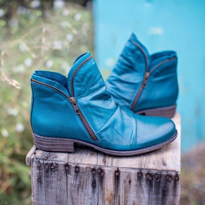 Effortless Black Leather Ankle Boots for Women with Side Zip Slouchy Ruched Casual Style