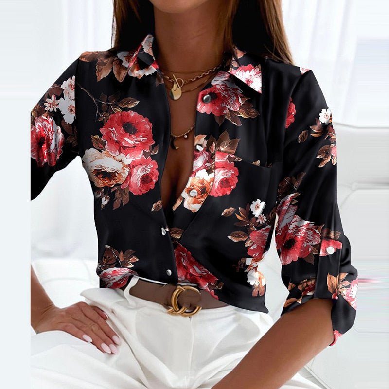 Effortless Abstract Print Blouse for Women with Collar Long Sleeve Button Front Relaxed Style
