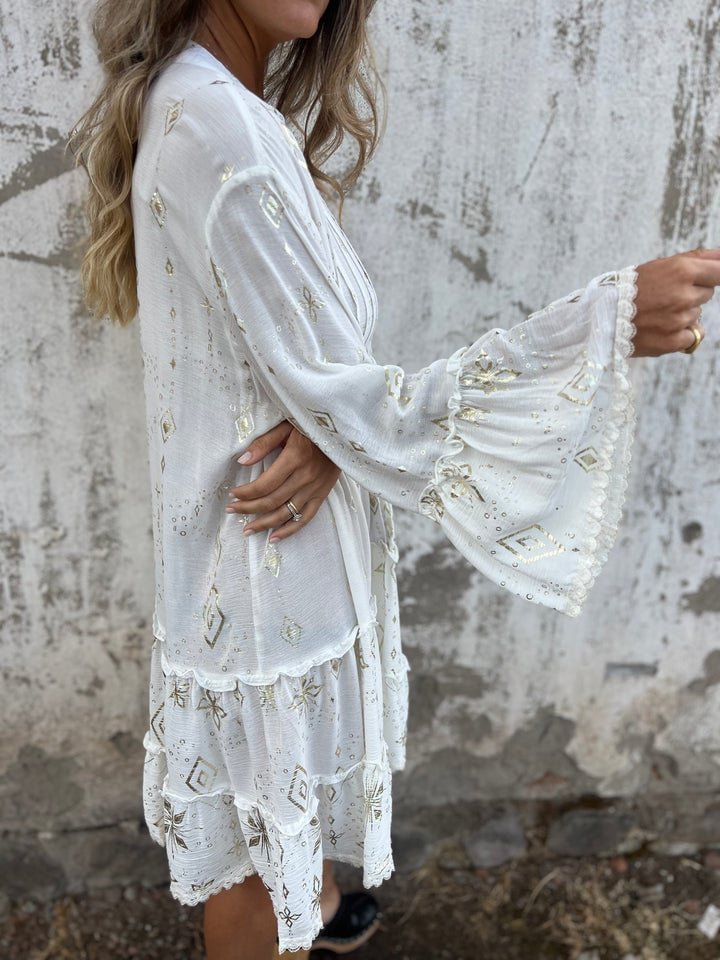 Effortless Metallic Print Mini Dress for Women with V Neck Bell Sleeve Tiered Ruffle Bohemian Style