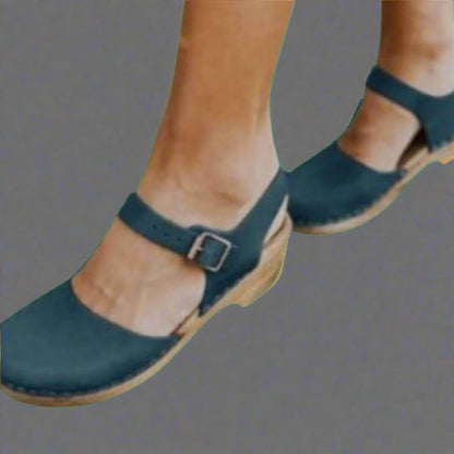 Comfortable Leather Wooden Clog Sandal for Women with Buckle Strap Closed Toe Block Heel Casual Style