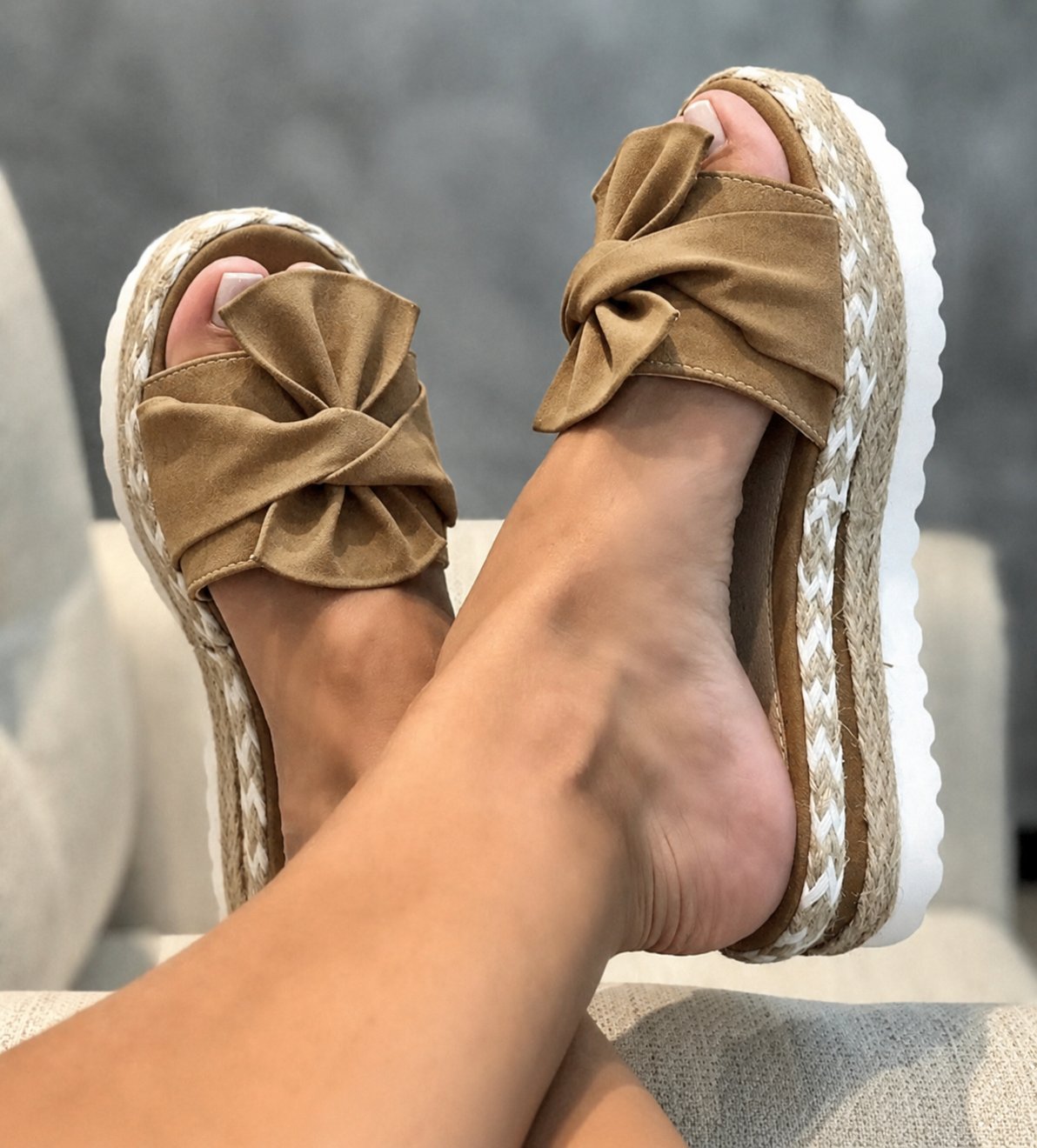 Stylish Espadrille Platform Slide Sandal for Women with Bow Knot Open Toe Woven Trim Casual Style